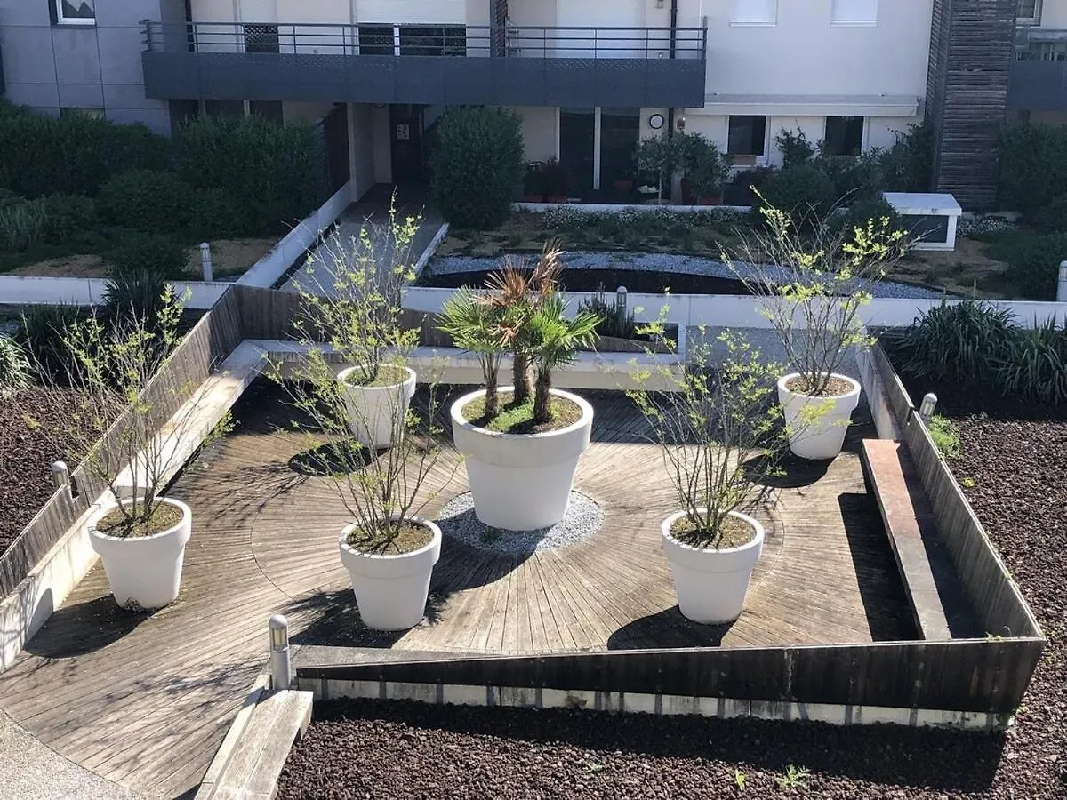 Appartement T2 46 M2 O'Lac Proche Du Lac 1 Chambre Parking Terrasse Appartamento